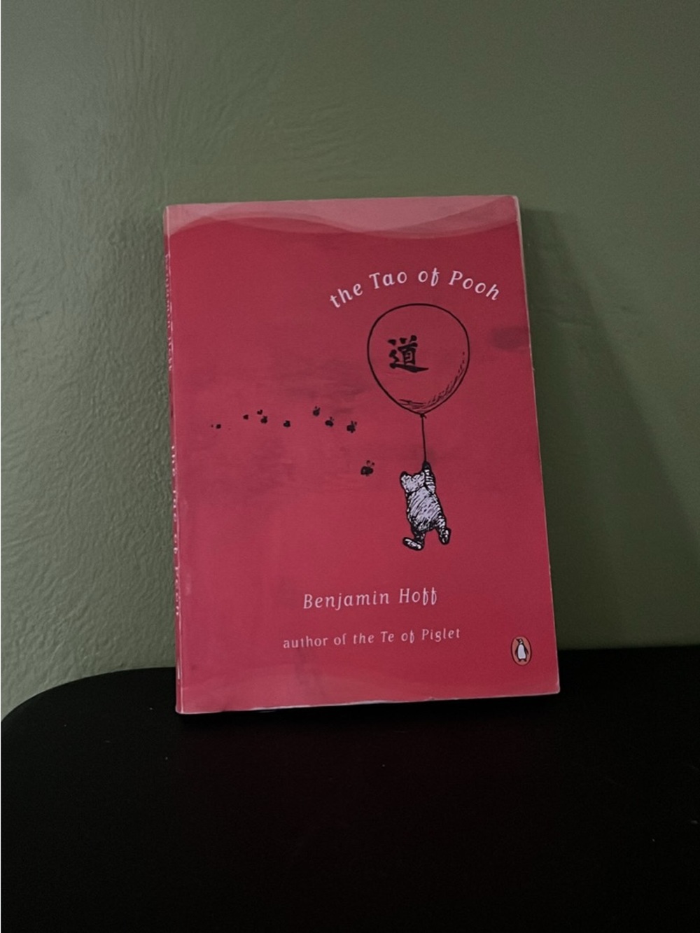 Original Penguin The Tao of Pooh by Benjamin Hoff - used